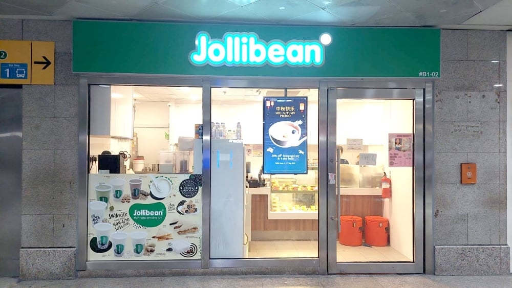 Jollibean workers claim unpaid wages as multiple outlets close across Singapore