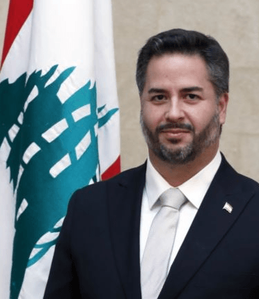 بيان توضيحي من مكتب الوزير السابق أمين سلام حول حملة تستهدفه: لم ولن يتهرب من تحمل مسؤولياته ويحذر من التمادي في نشر المعلومات المضللة