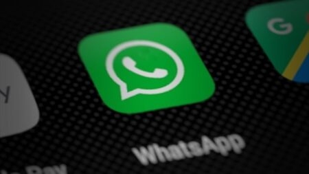WhatsApp is down worldwide