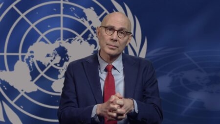 تورك في بلا قيود: عدم احترام القواعد الدولية سيؤدي إلى حروب أكثر تدميراً
