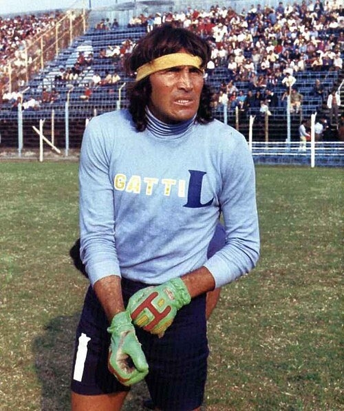 Argentine footballer Hugo Orlando Gatti has died at age 80