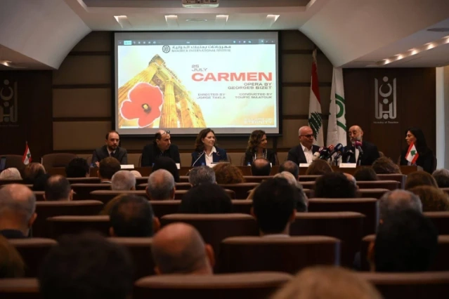 كارمن تُلهب بعلبك مجددًا: عرض إضافي في تموز