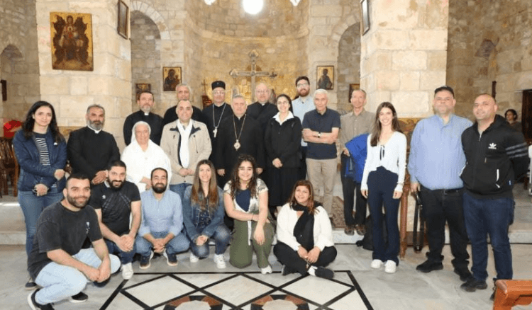 زيارة حج لجماعة Taizé الفرنسية وشباب من كل الكنائس لصور, علما الشعب ويارون وتبنين