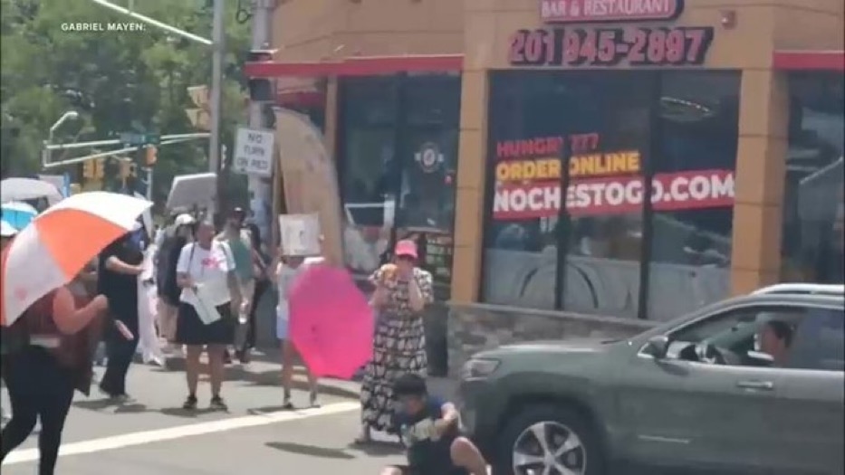Driver Plows Through Crowd at Anti-ICE Protest in New Jersey, Several Injured