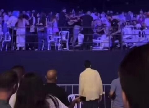 فيديو: فوضى عارمة وإشكال كبير قبل حفل تامر حسني في فوروم دو بيروت