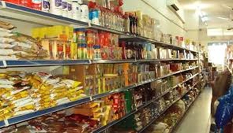 «التموين»: مستمرون فى تقديم تخفيضات 15% على السلع الإستراتيجية بالمجمعات الاستهلاكية