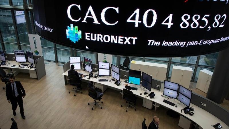 البنوك الأوروبية تتلقى ضربة موجعة فى أعقاب الرسوم الجمركية الأمريكية