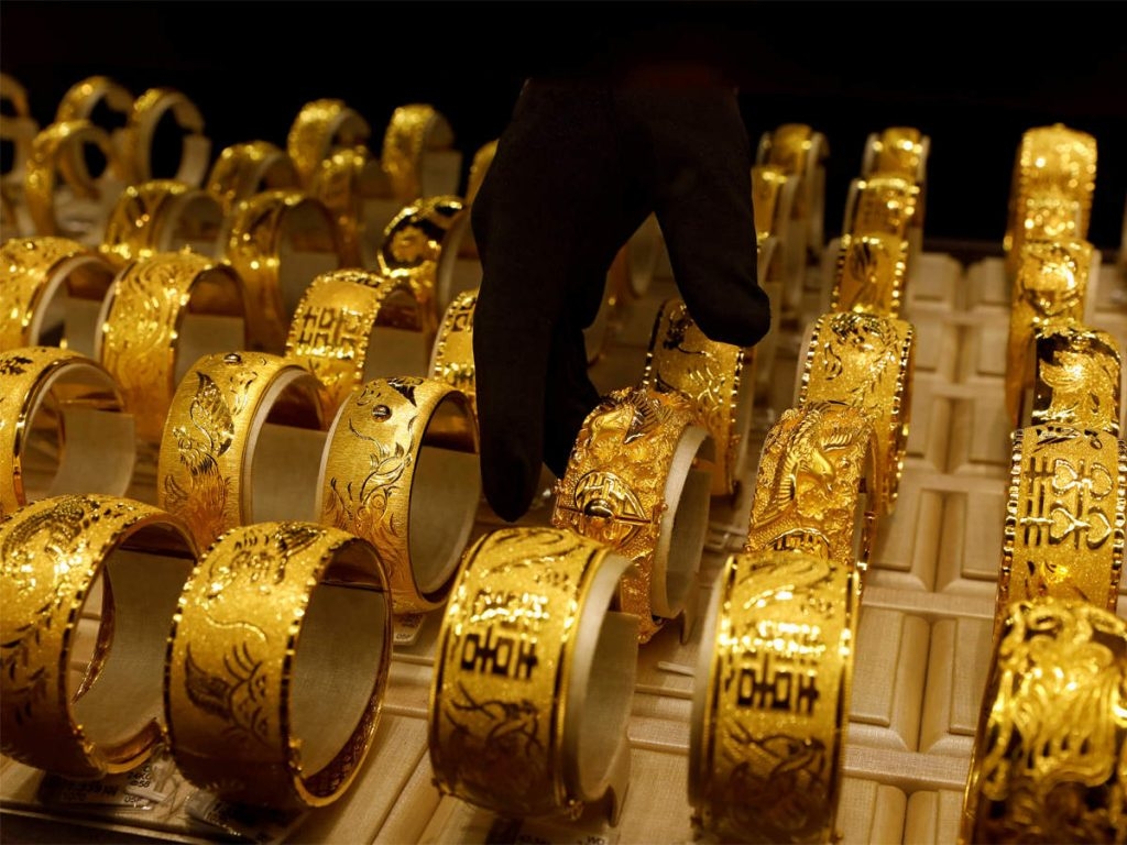 أسعار الذهب في مصر تهبط بقوة.. عيار 21 يخسر 80 جنيهًا منذ بداية التداولات