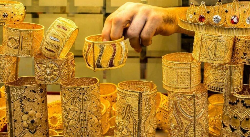 أسعار الذهب اليوم في مصر ترتفع مساءًا.. عيار 21 يلامس 4750 جنيهًا بالمصنعية