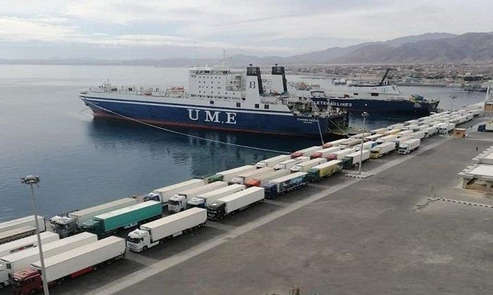 تداول 16 ألف طن بضائع و937 شاحنة بموانئ البحر الأحمر