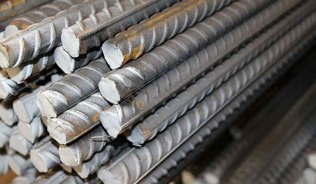 تجار: توقعات بإعلان مصانع الصلب تثبيت أسعار الحديد في مصر خلال مايو المقبل