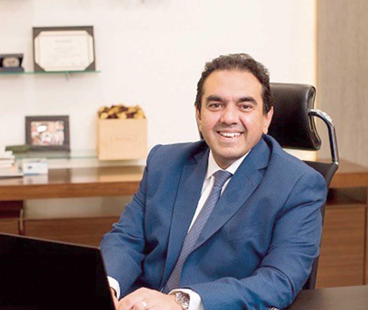 خليل البواب: المشاريع الاستثمارية مهمة لكنها ليست الأهم.. وعلينا تشجيع البحث عن بدائل