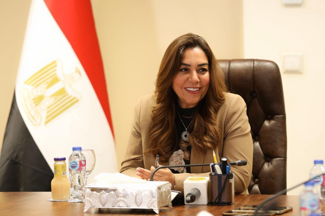 منال عوض: نحرص على ضمان الشفافية في تحصيل رسوم النظافة بالتعاون مع الكهرباء