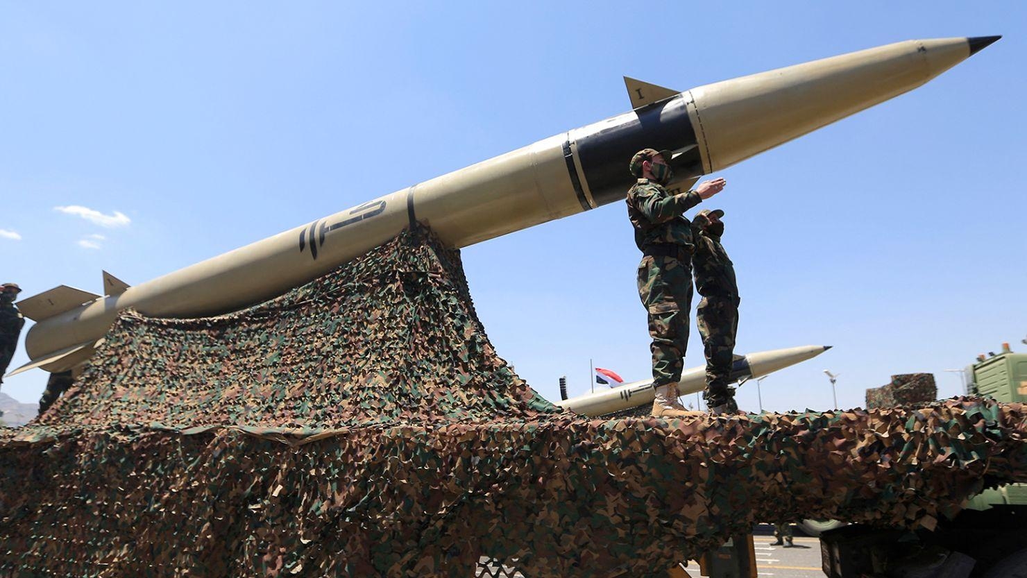 مدير "فيجن للدراسات": العالم يتجه لـ "التسليح الشامل" والإنفاق الدفاعي حتى 2035