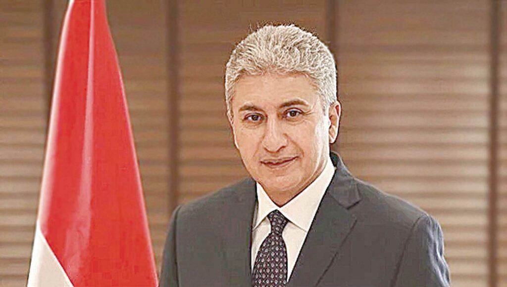 وزير السياحة يبحث مع سفير اليابان آليات جذب مزيد من حركة السياح إلى مصر