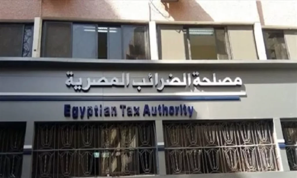 الضرائب: المطاعم والكافيهات السياحية ملتزمة بتحصيل وتوريد ضريبة القيمة المضافة