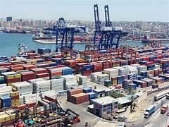 "المالية" تطرح كميات كبيرة من البضائع المهمل بمنافذ الإسكندرية والدخيلة ودمياط