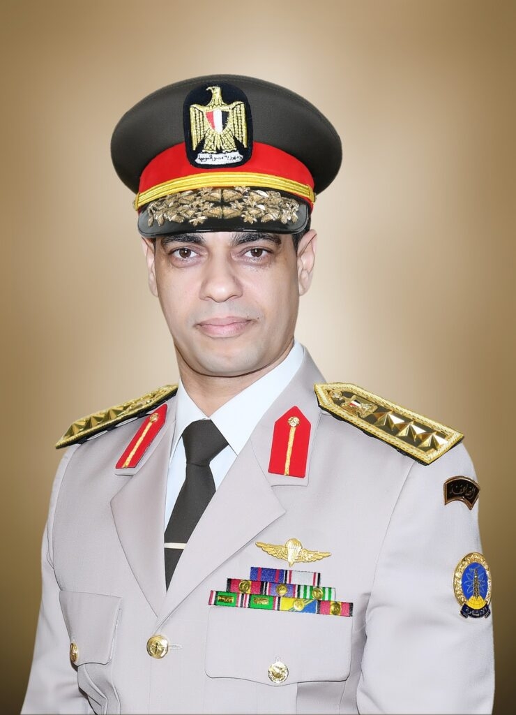 المتحدث العسكري: سقوط طائرة تدريب واستشهاد طاقمها