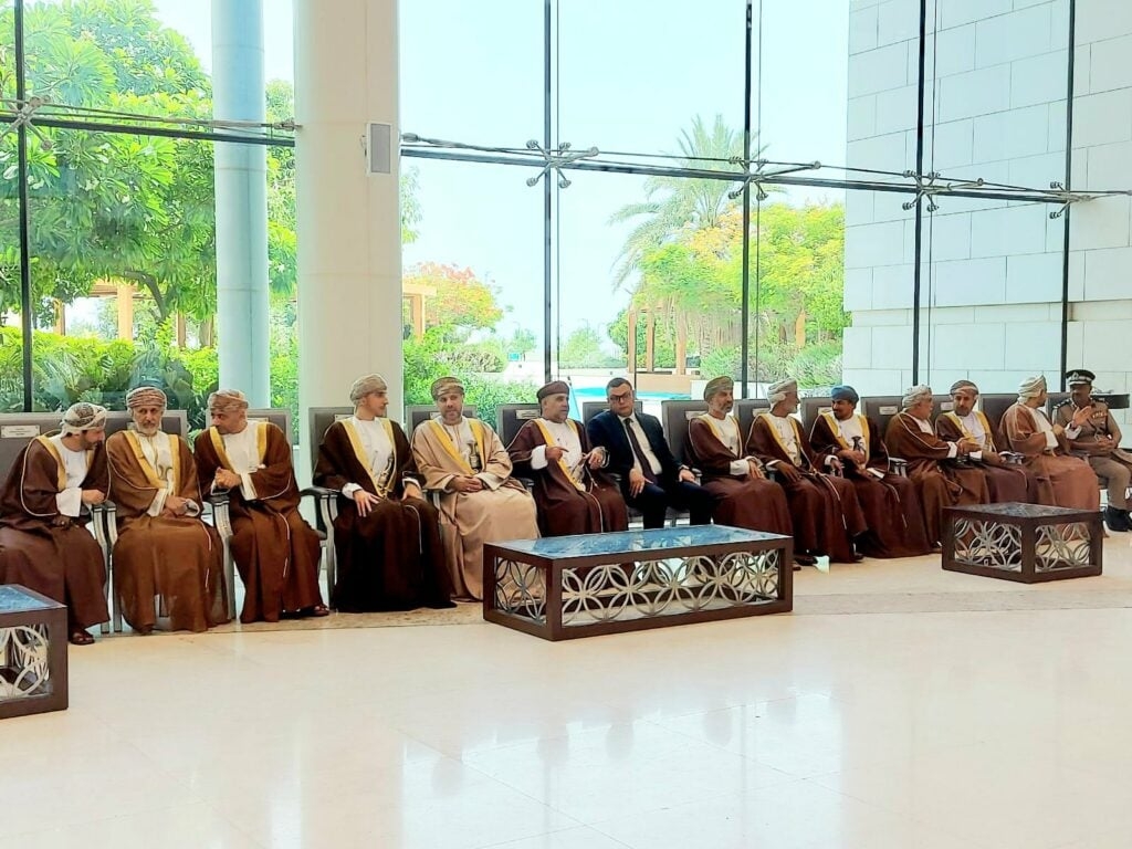 وزير الإسكان يُشارك فى افتتاح معرض ومؤتمر عُمان العقارى