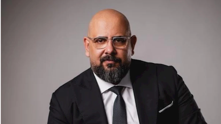 لأنها فى قلب العالم.. أحمد درويش: «لو حد عطس فى كولومبيا.. مصر هتتأثر»