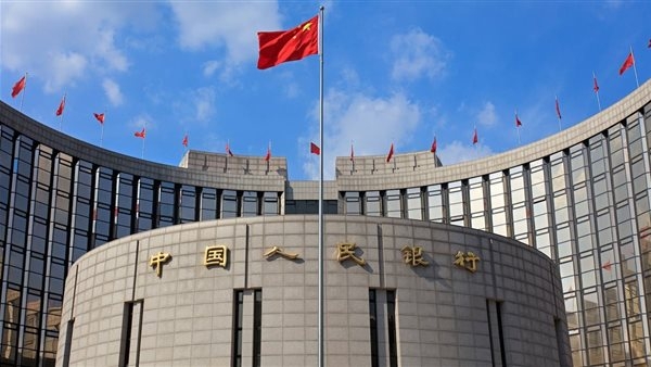 تخفيض الفائدة يُعمّق ثقافة الادّخار لدى الصينيين ويثنيهم عن الإنفاق