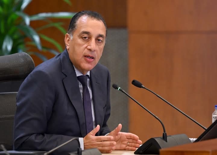 مجلس الوزراء يعتمد محاضر اللجنة العليا للتعويضات وطلبات من المحافظين بـ 27 مشروعًا للنفع العام