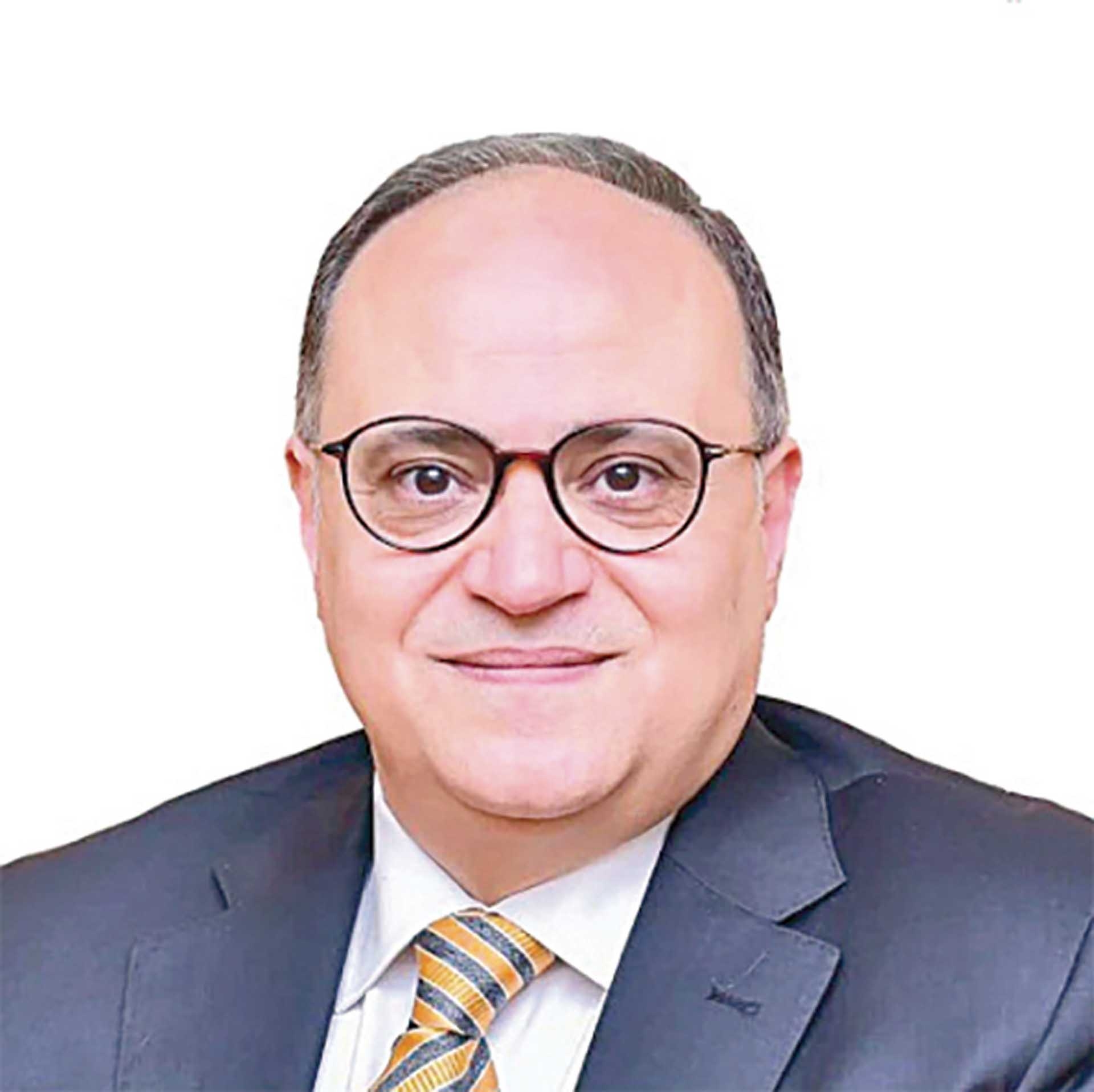 رئيس هيئة الدواء لـ«المال»: عقوبات تصل لحد الغلق على الصيدليات غير الملتزمة بإعادة الأصناف منتهية الصلاحية