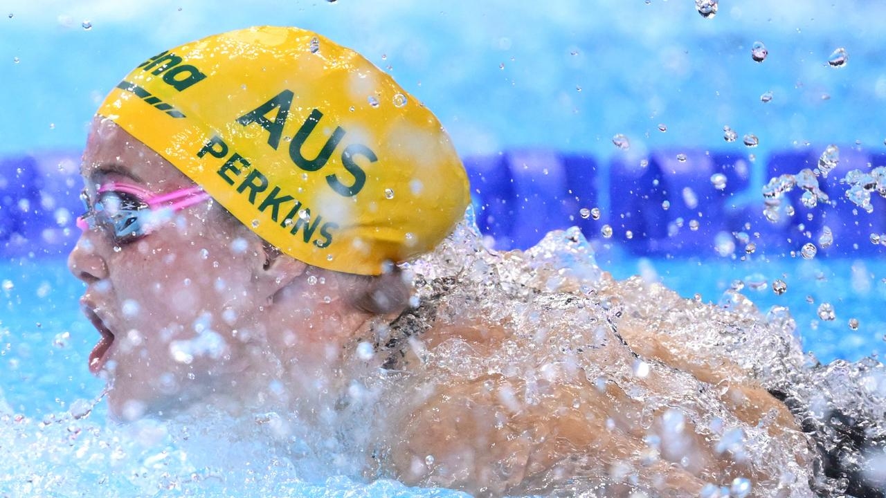 Perkins claims 100m butterfly bronze as Walsh dominates in record time