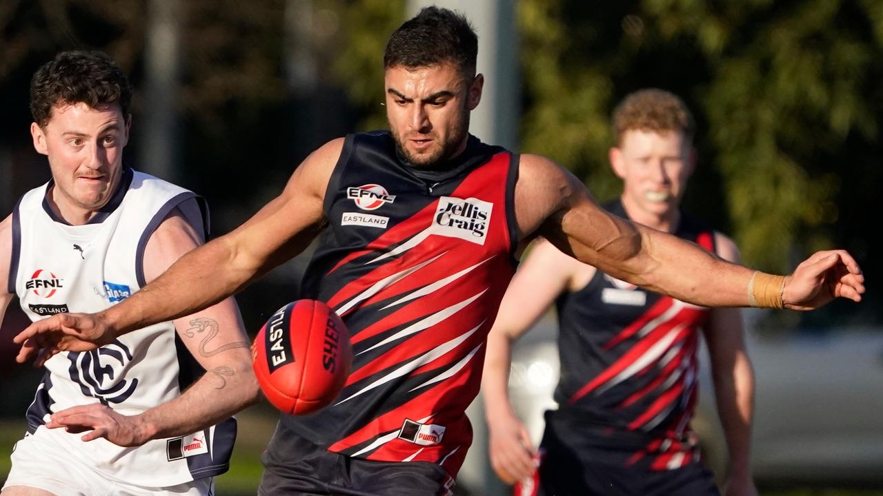 EFNL Eastern Football League: Kyle Viccars game winner, Waverley Blues defeat Wantirna South
