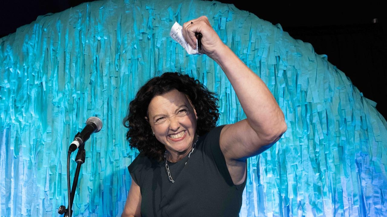 Teal MP Monique Ryan defeats Amelia Hamer for Kooyong seat