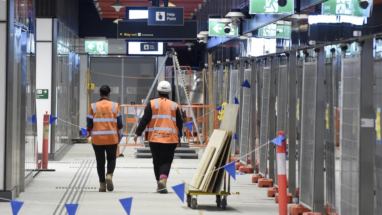 Melbourne commuter chaos looms for months as Metro Tunnel nears completion
