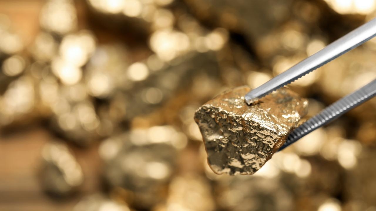 $83bn discovery throws market into frenzy