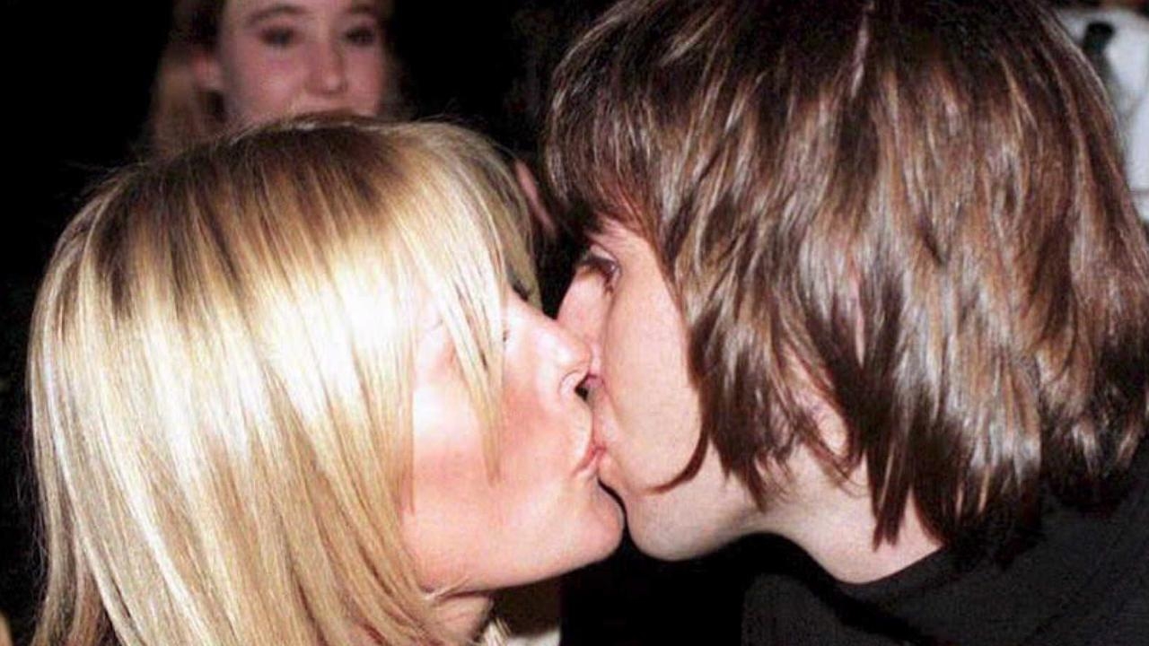 ‘Loop the f**king loop': New book reveals how Oasis imploded at the height of their fame