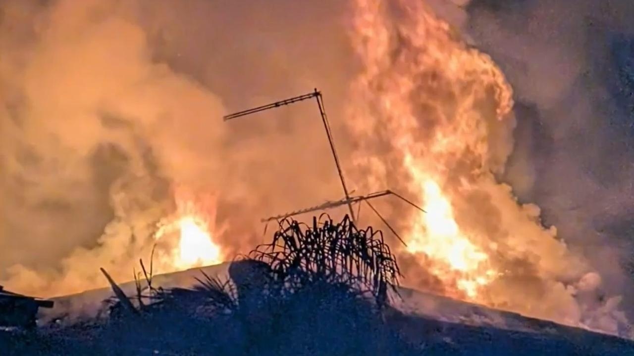 Family forced to flee as lithium-ion battery fire engulfs Forrestfield, Perth home