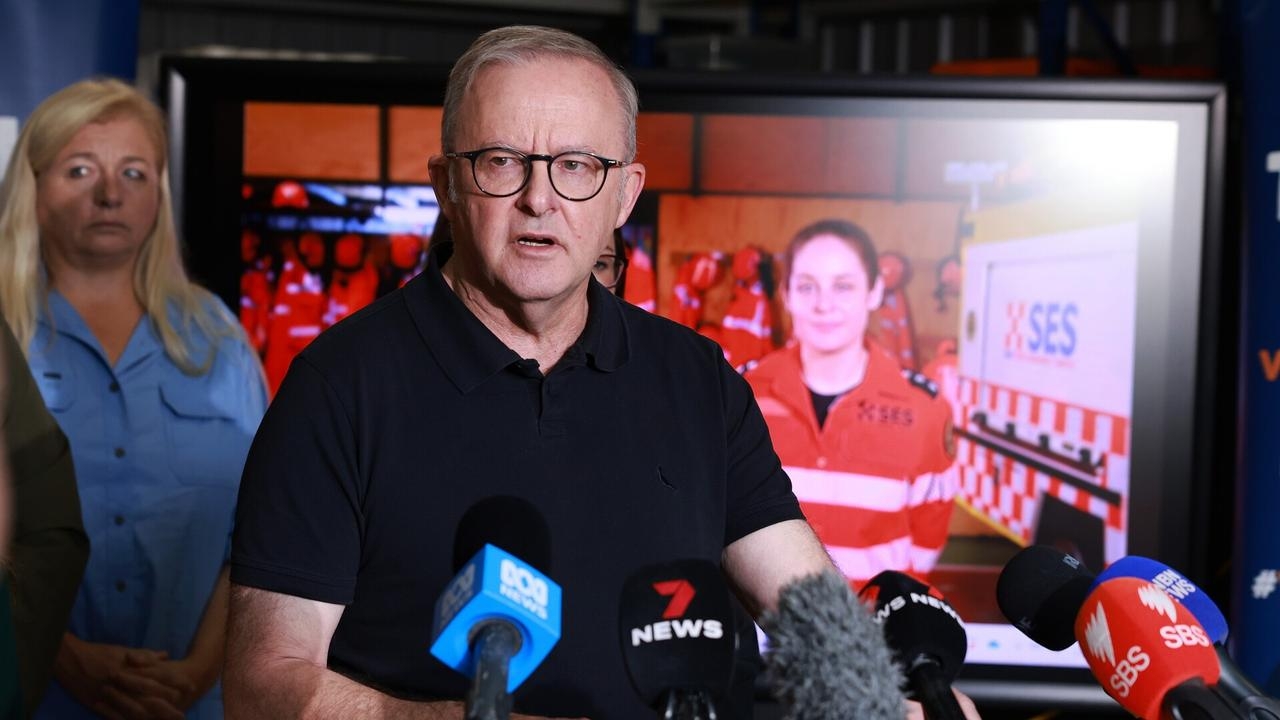 ‘This is insane': Bolt slams Albanese government on housing crisis
