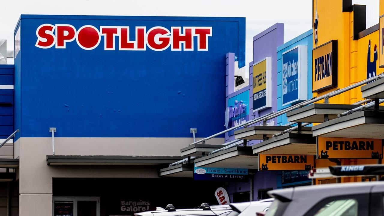 Popular kids' clothing pulled from Spotlight stores over safety fears