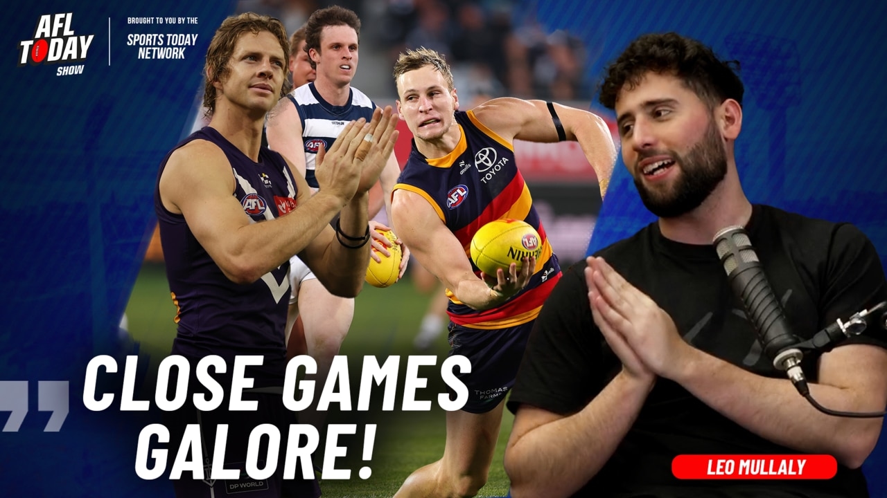 WATCH AFL Round 23 Predictions: Pies Must Win vs Crows & Suns Top 2?