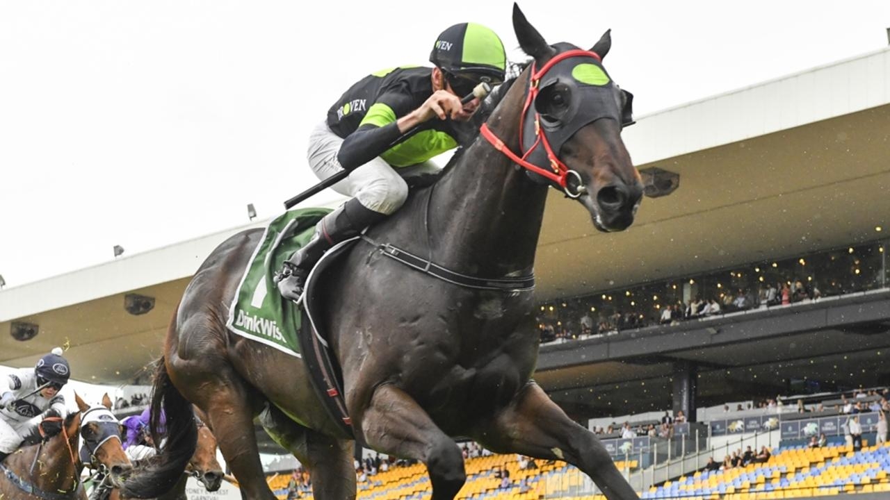 Trainer Joe Pride's grand campaigner Private Eye is no longer sprinting towards prizemoney top 10