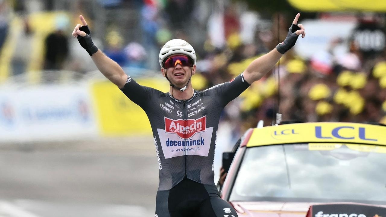 Queensland's Kaden Groves wins his first Tour def France stage