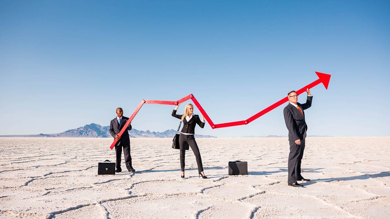 Winners and Losers: Nigel Green's mid-year global market outlook