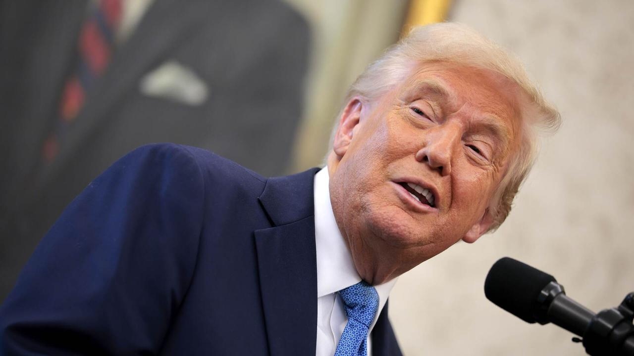 Trump demands Washington Commanders reverse name change back to Redskins