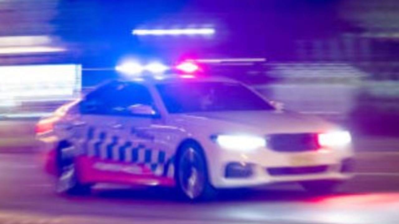 Horror crash closes major NSW highway