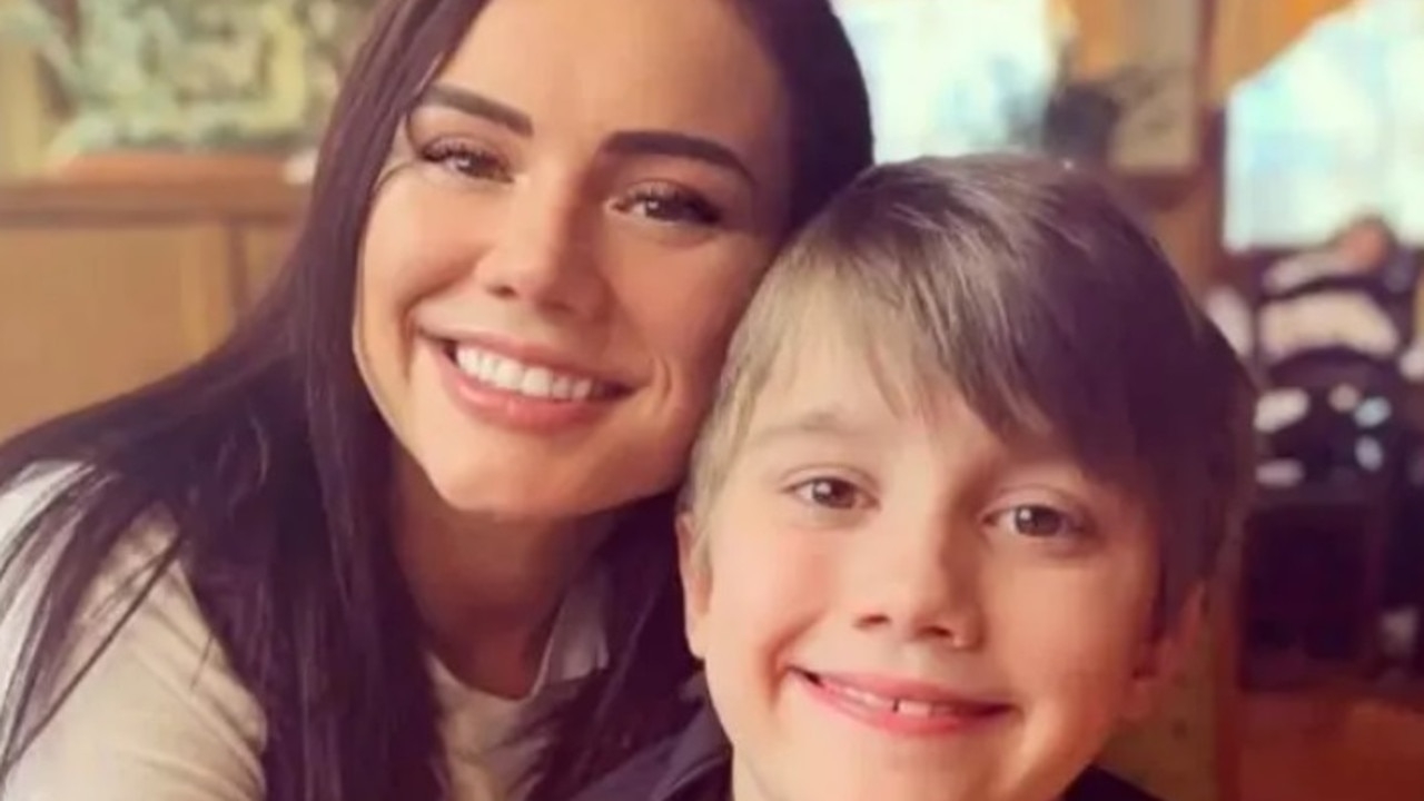 MTV: 16 & Pregnant star announces shock death of her teenage son