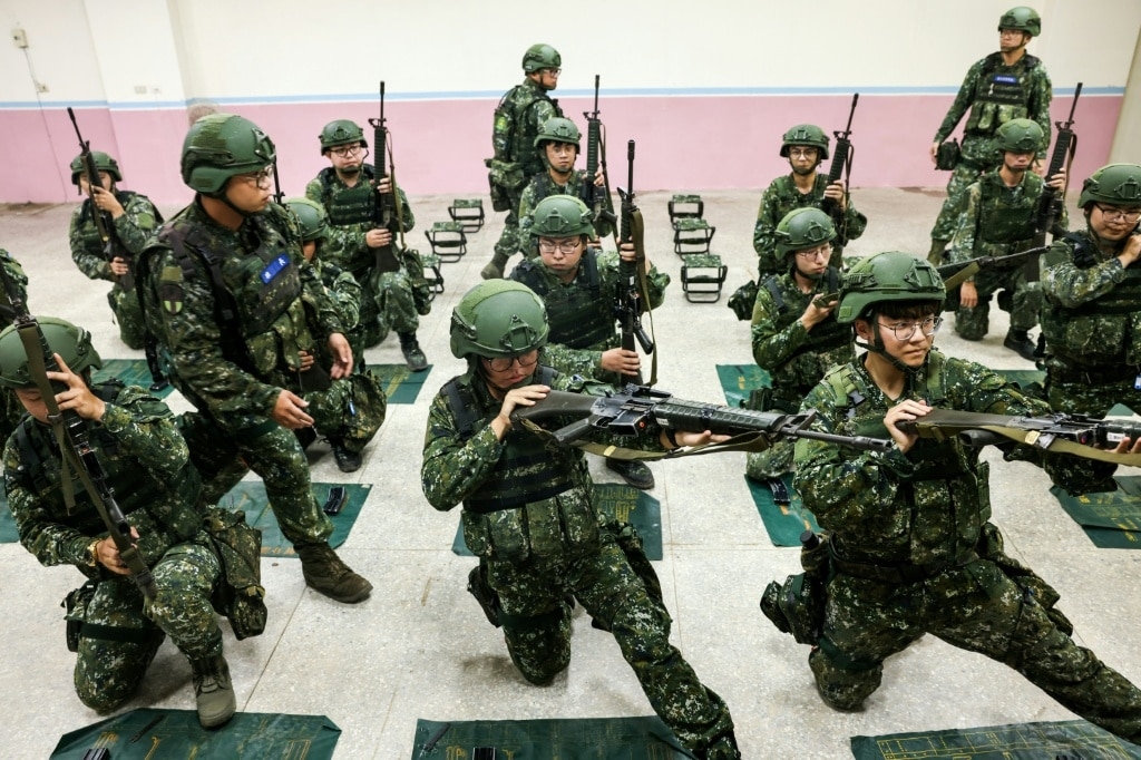 Taiwan kicks off military drills in face of China threat
