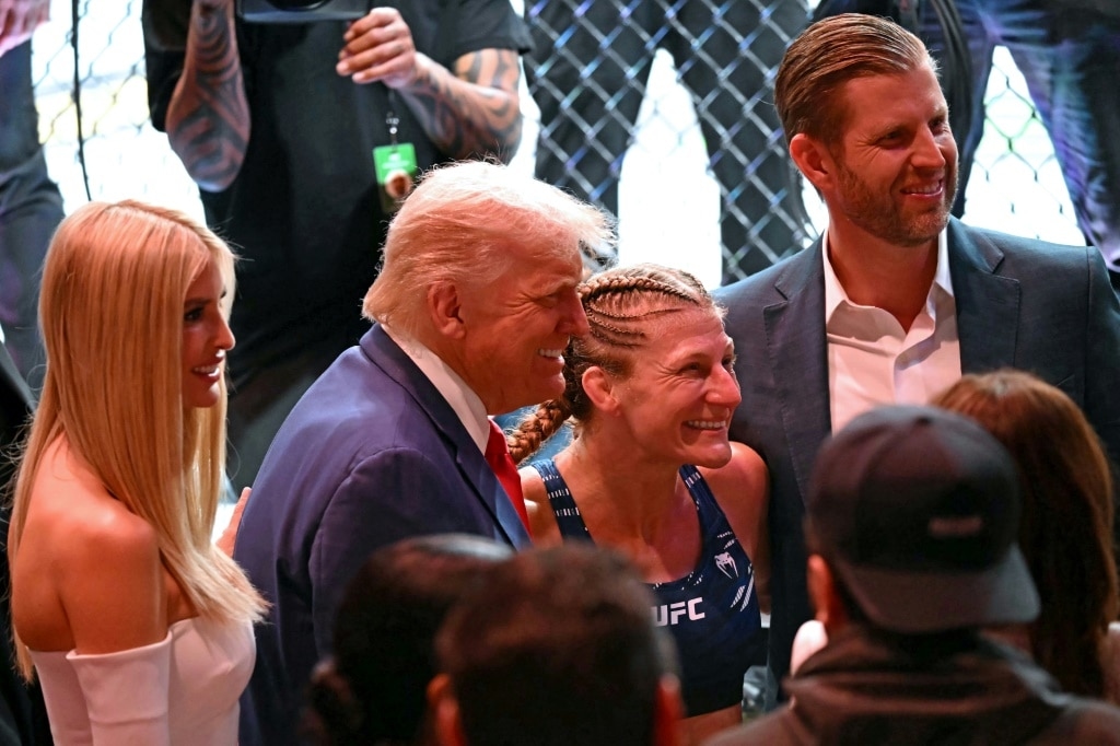 White House to host cage fight on July 4: UFC boss