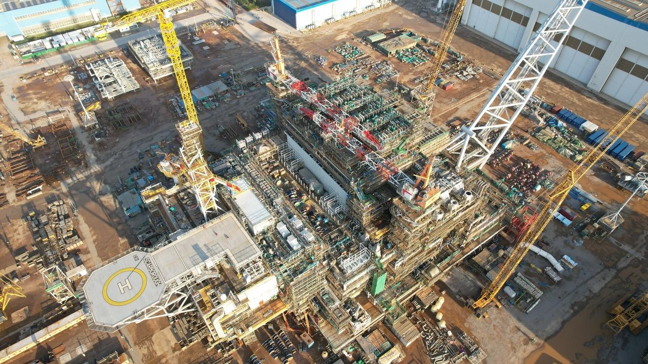 ‘Already seven years late': Woodside's North West Shelf gas project given 40 more years by Labor