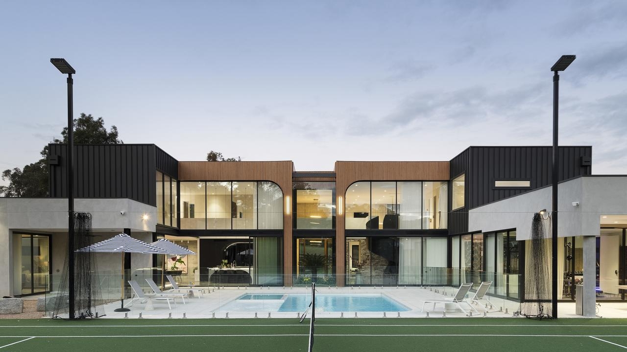 Plenty: ‘Entertainer's home' boasts theatre, pool, tennis court