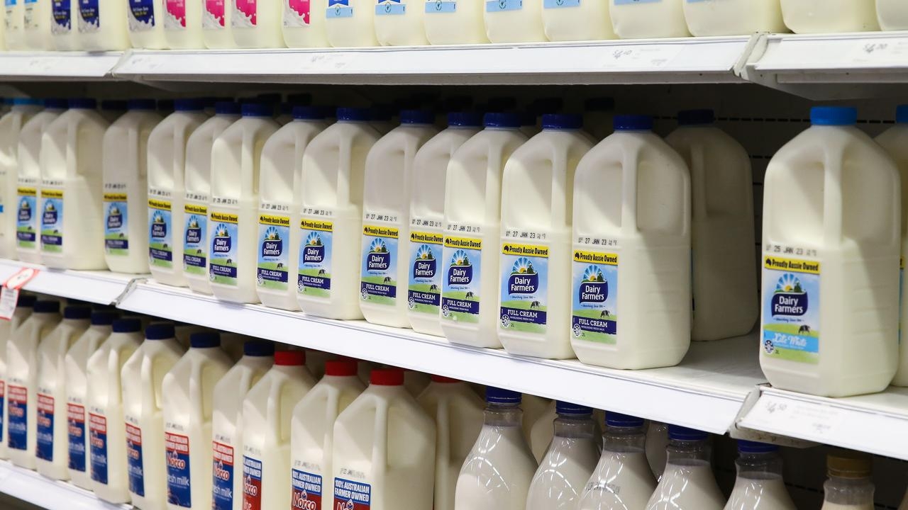 Milk, butter prices tipped to soar as floods, droughts squeeze beleaguered Aussie dairy farmers