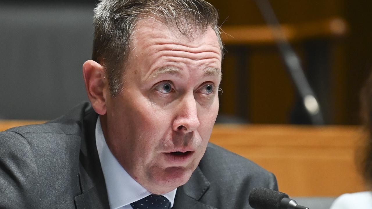 Liberal backbencher Garth Hamilton says Australia should pay jobless migrants to leave Australia