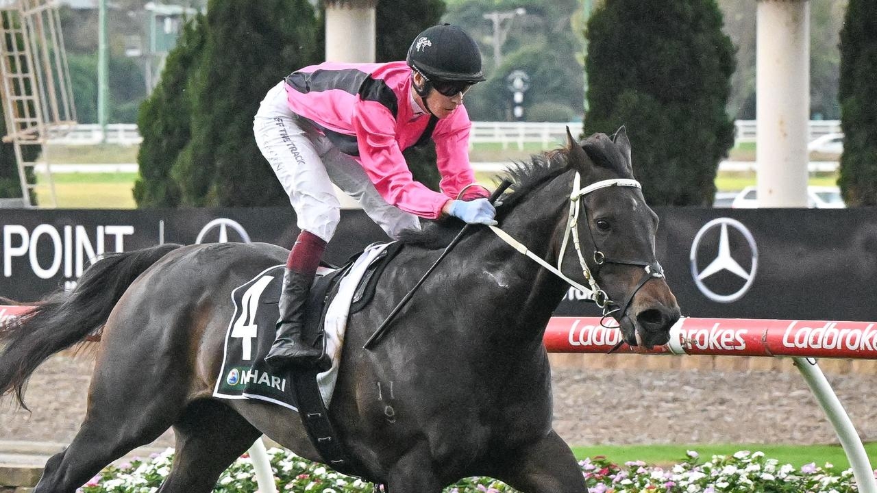Pre-post favourite Elouyou likely to be scratched from Caulfield race because of firm ground